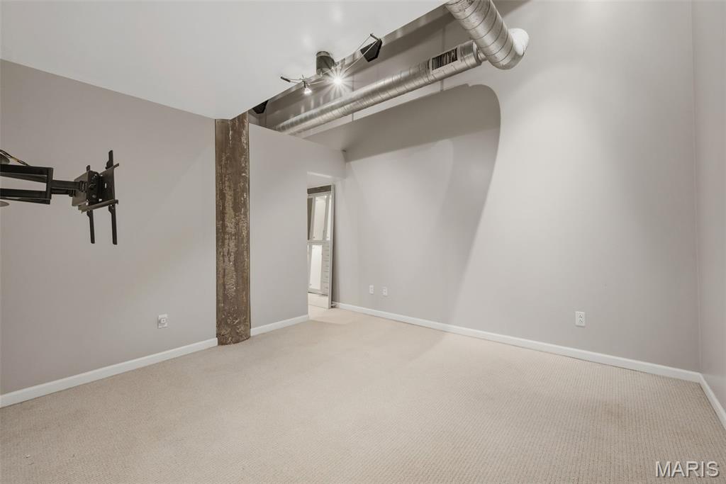 Annex Lofts Condo - Residential
