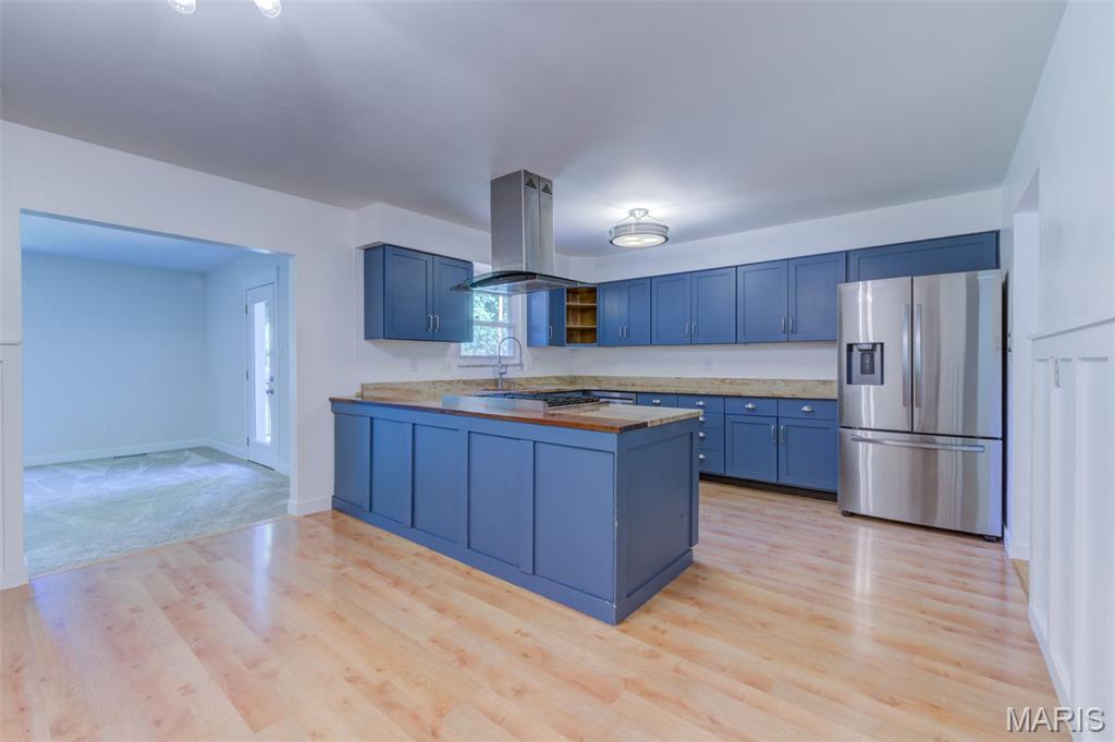 Walnut Grove Estate - Residential