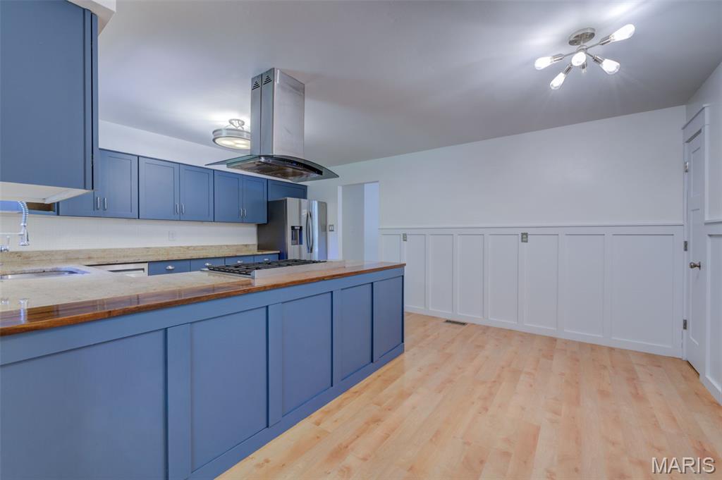 Walnut Grove Estate - Residential