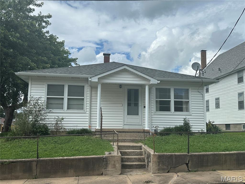 Village/Steeleville - Residential