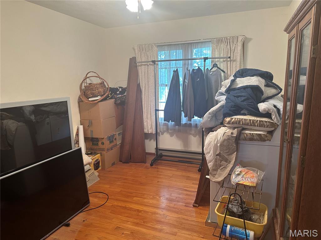 Village/Steeleville - Residential