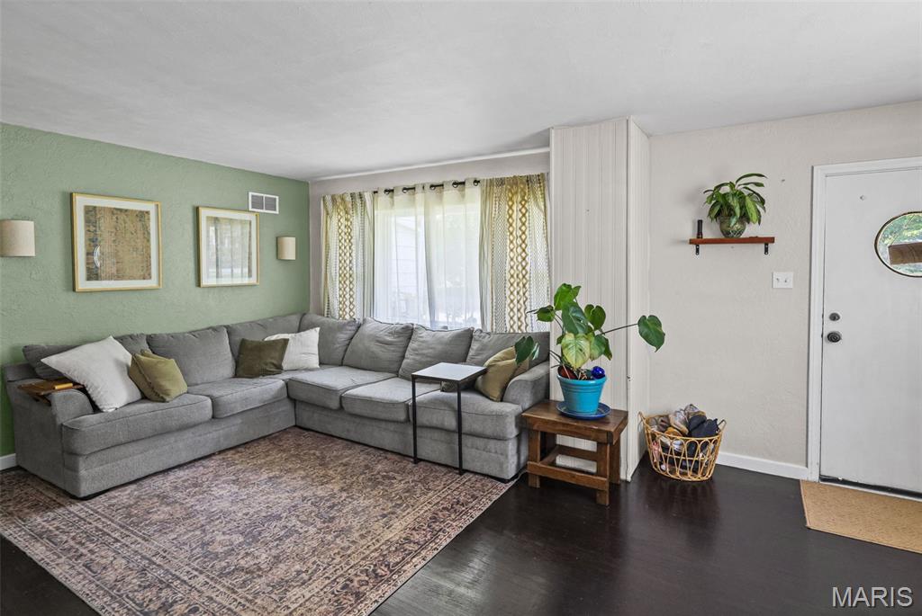 NOT IN A SUBDIVISION - Residential