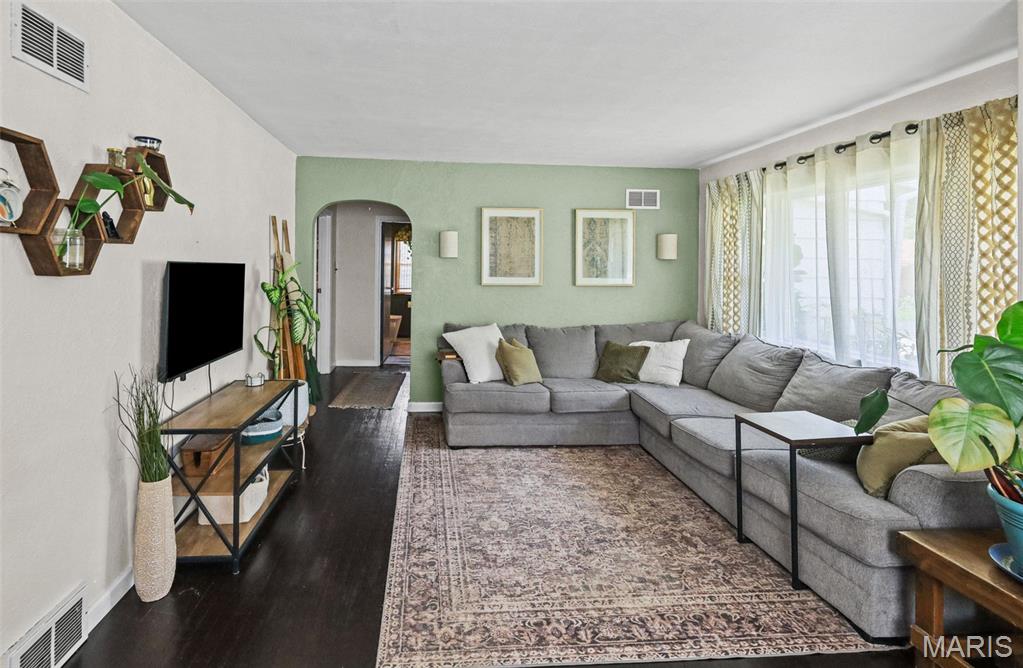 NOT IN A SUBDIVISION - Residential