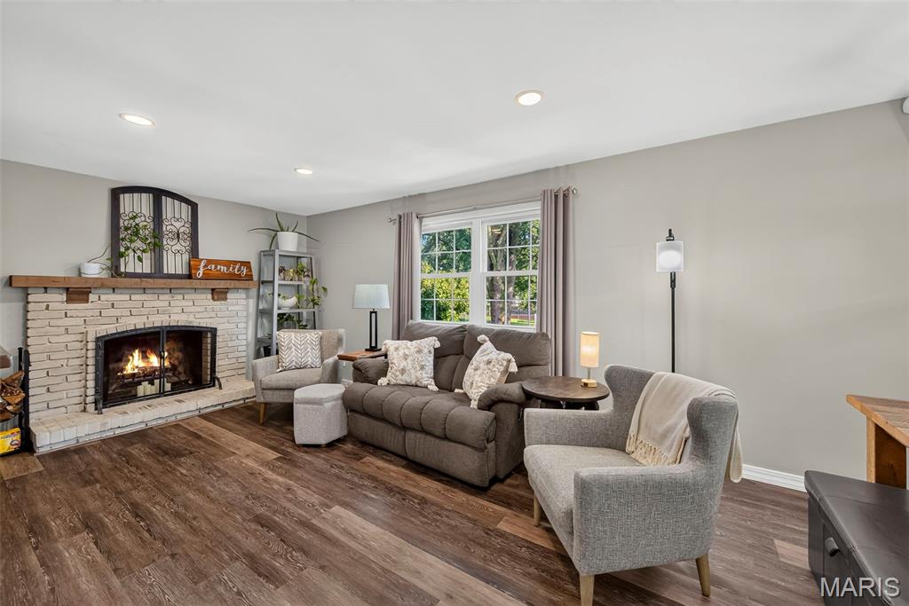 Westglen Village Add - Residential