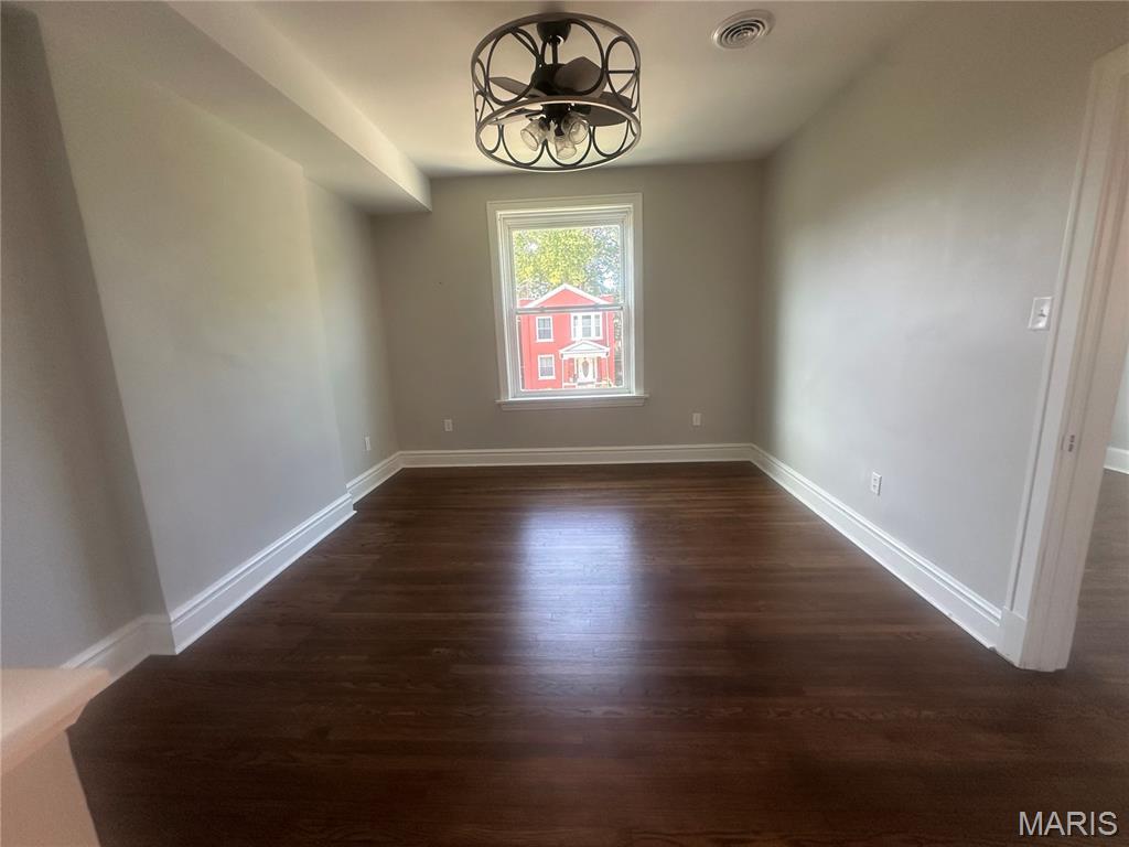 McCune & Vandeventer - Residential Income
