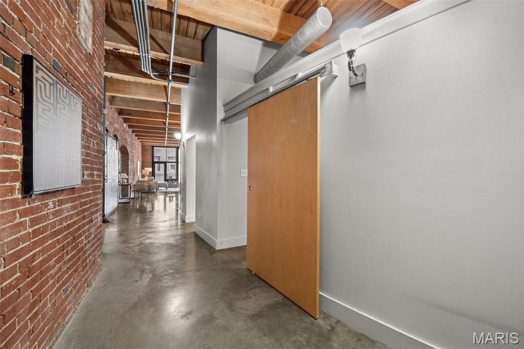 Lucas Lofts Condos - Residential