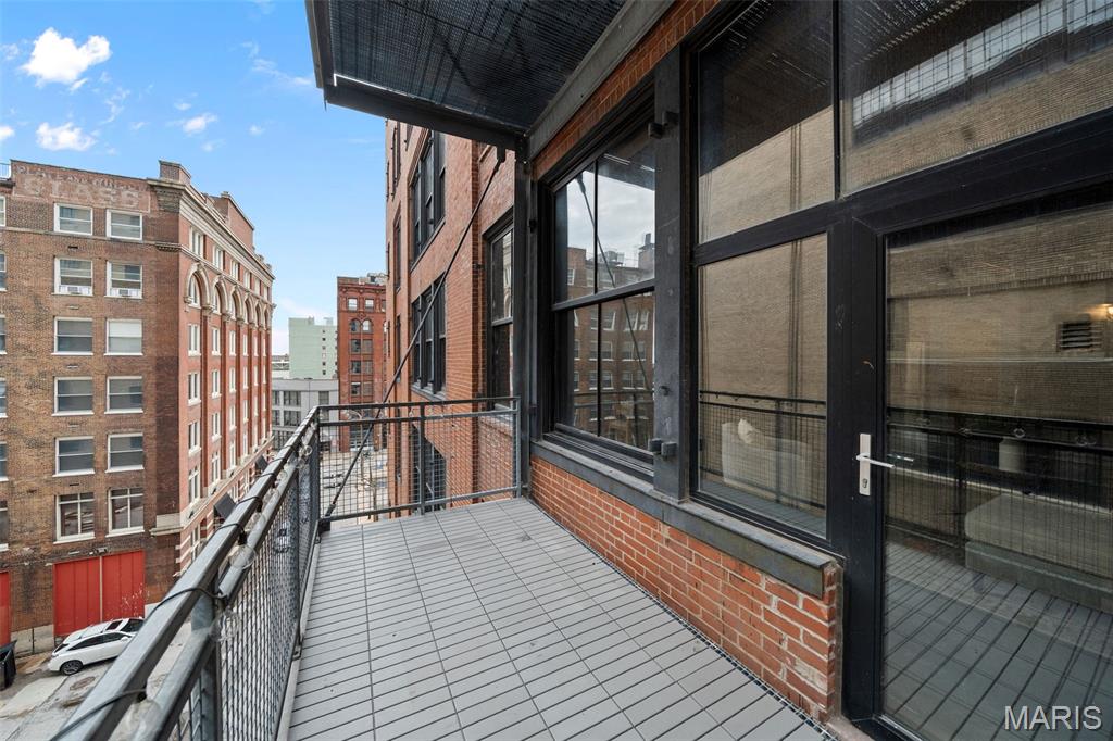 Lucas Lofts Condos - Residential