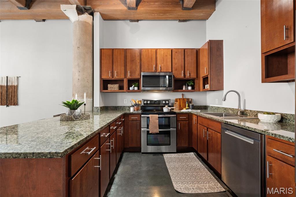 Lucas Lofts Condos - Residential