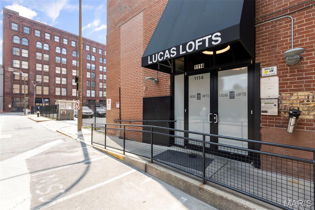 Lucas Lofts Condos - Residential