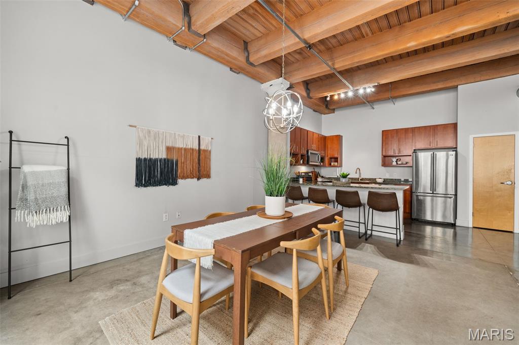 Lucas Lofts Condos - Residential