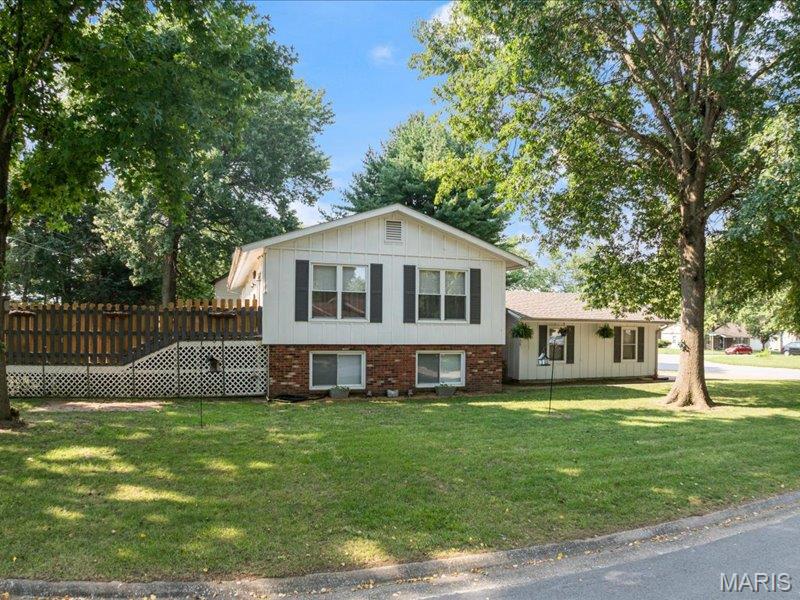 Great home great location.  Large corner lot, deck and fenced backyard.  3 Bedrooms/2 bath, electric fireplace and family room in the lower level.  Roof was replaced 2018, water heater 2019, new windows 2025, patio door 2025, fence 2017, shed 2017, washer and dryer stay 2023, 72 inch TV in the living room and 65 inch TV in bedroom stay.  Garage door opener 2024, owner did significant waterproofing around foundation 2024.  Back up sump pump.  Wood floor 2025.  New AC 2020
New front door 2025. Lots to like about this house, come take a look!