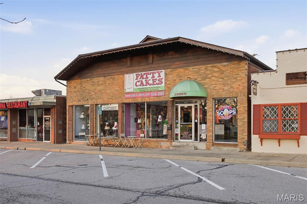 City/Hlnd - Commercial Sale