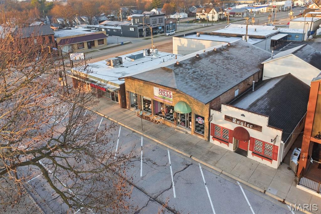 City/Hlnd - Commercial Sale