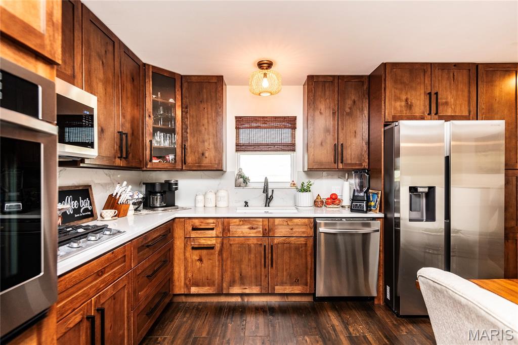 Bentley Manor - Residential