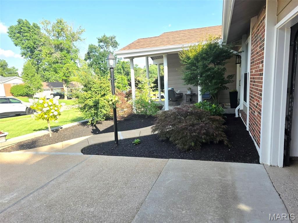 Bentley Manor - Residential