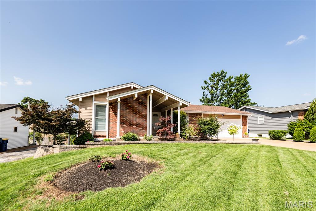 Bentley Manor - Residential