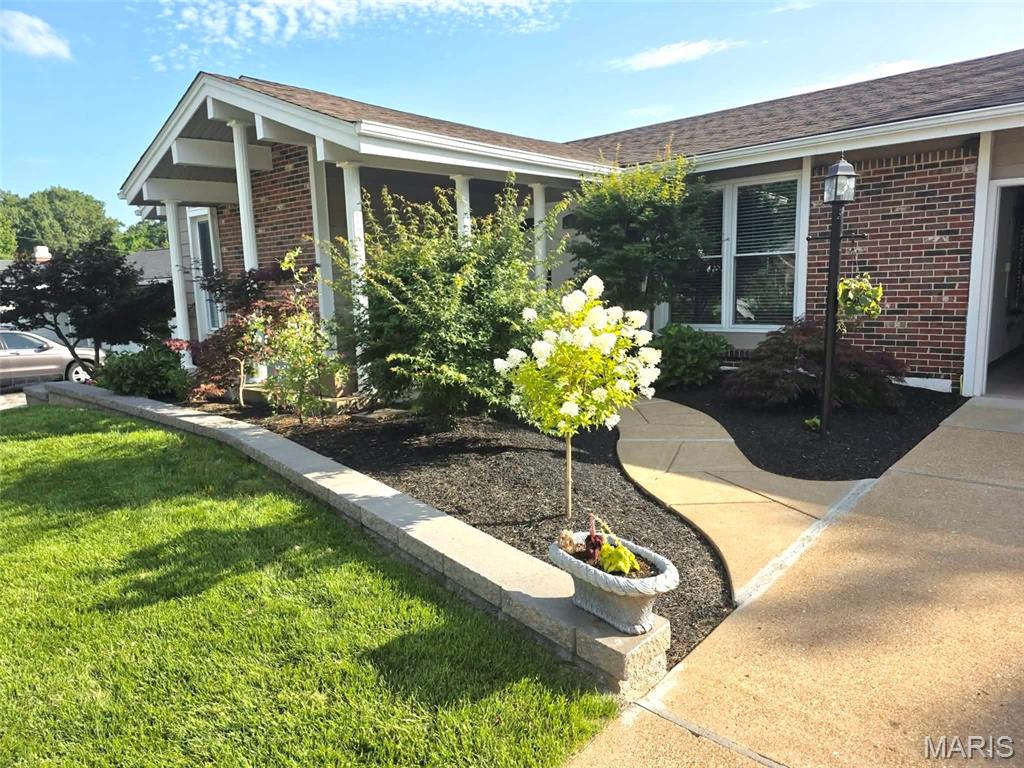 Bentley Manor - Residential
