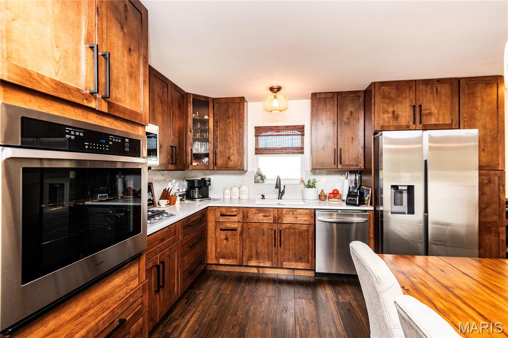 Bentley Manor - Residential