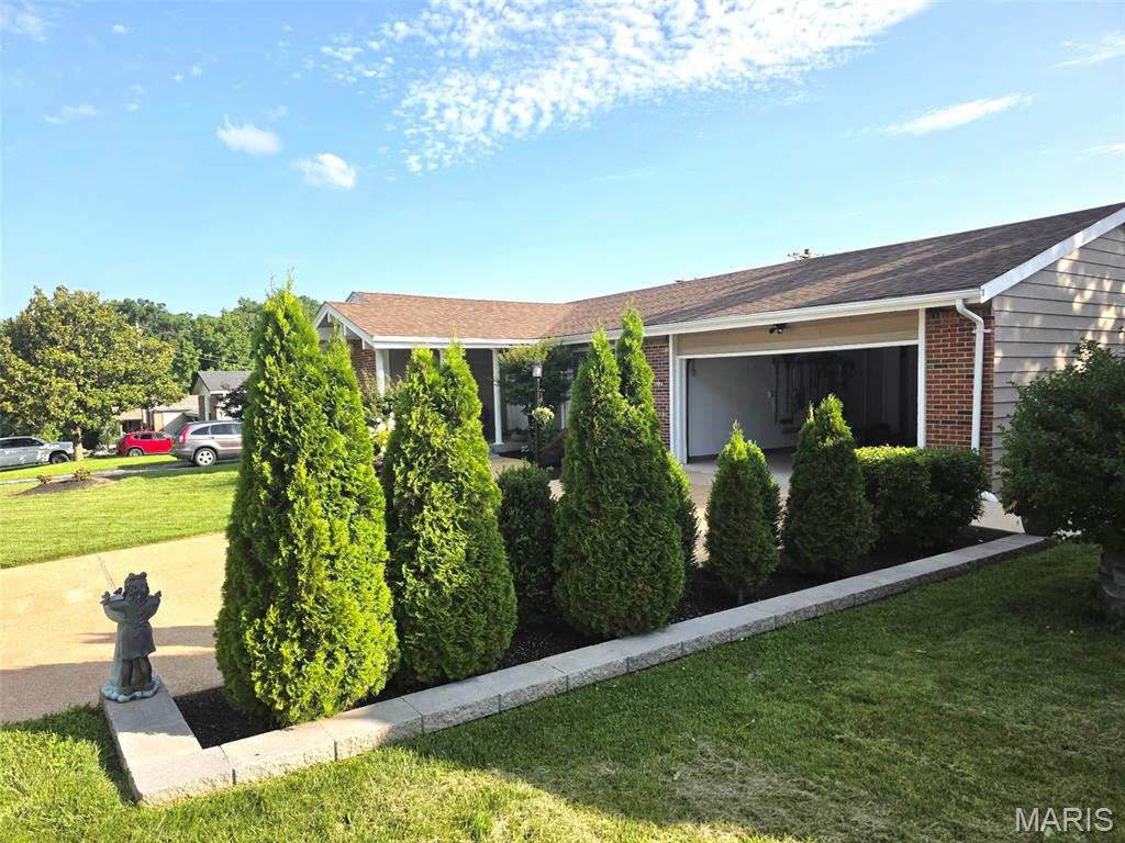 Bentley Manor - Residential