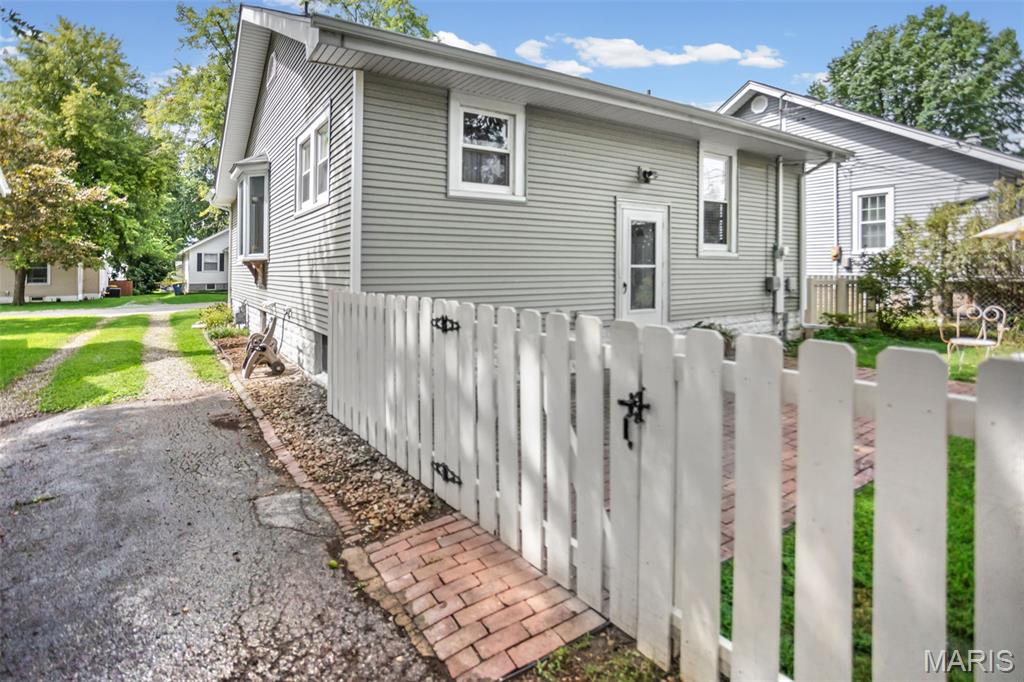 Le Claire Add - Residential