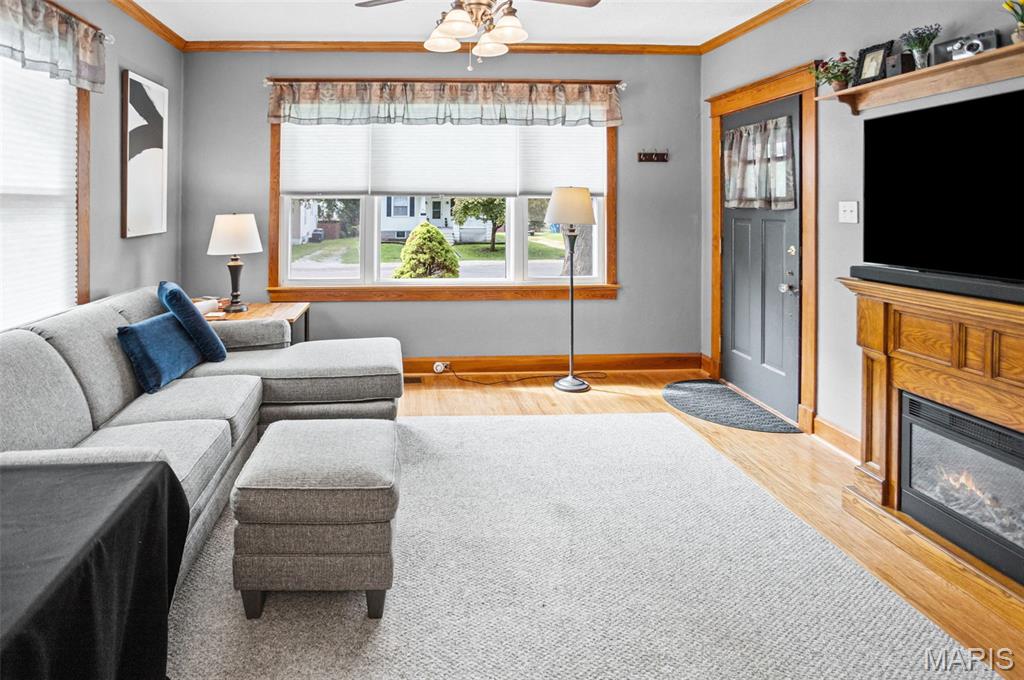 Le Claire Add - Residential