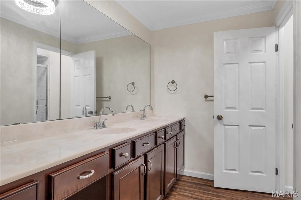 Manors Of Broadmoor Condo Apartmen - Residential
