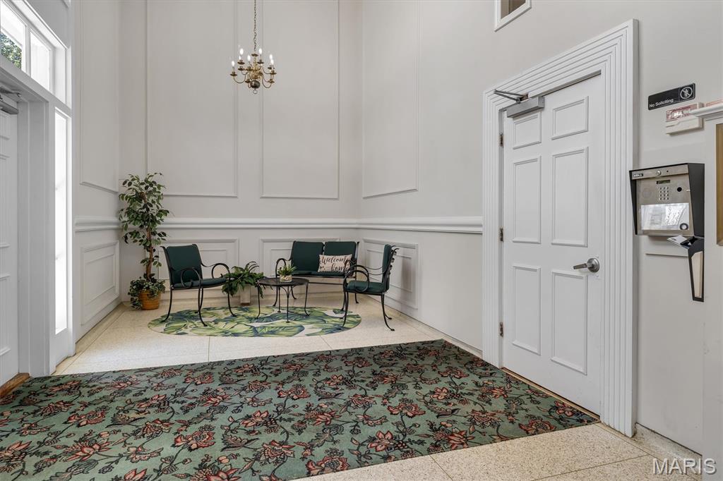 Manors Of Broadmoor Condo Apartmen - Residential