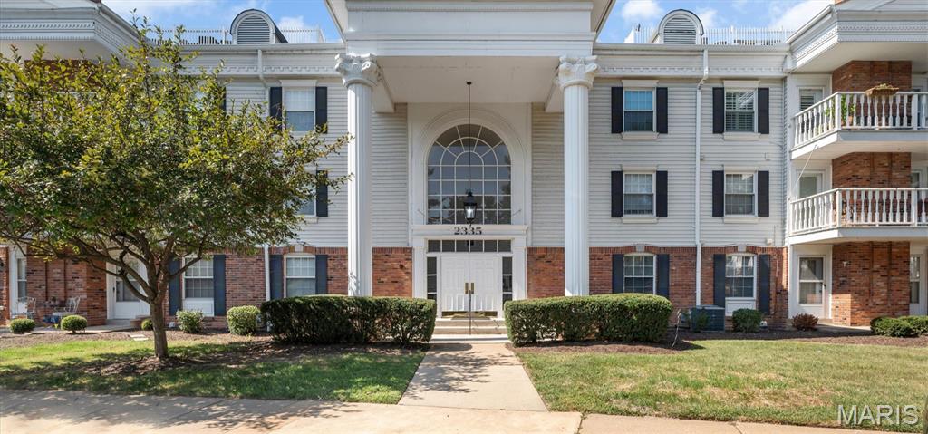 Manors Of Broadmoor Condo Apartmen - Residential