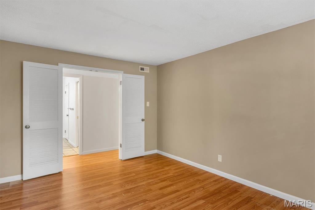 Manors Of Broadmoor Condo Apartmen - Residential