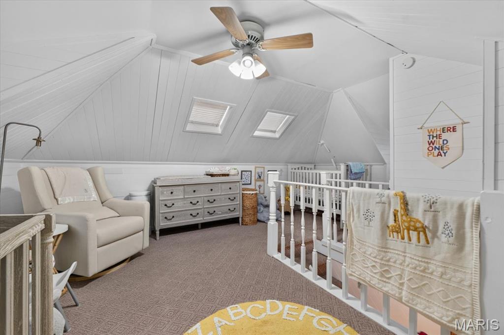 Tuxedo Park - Residential
