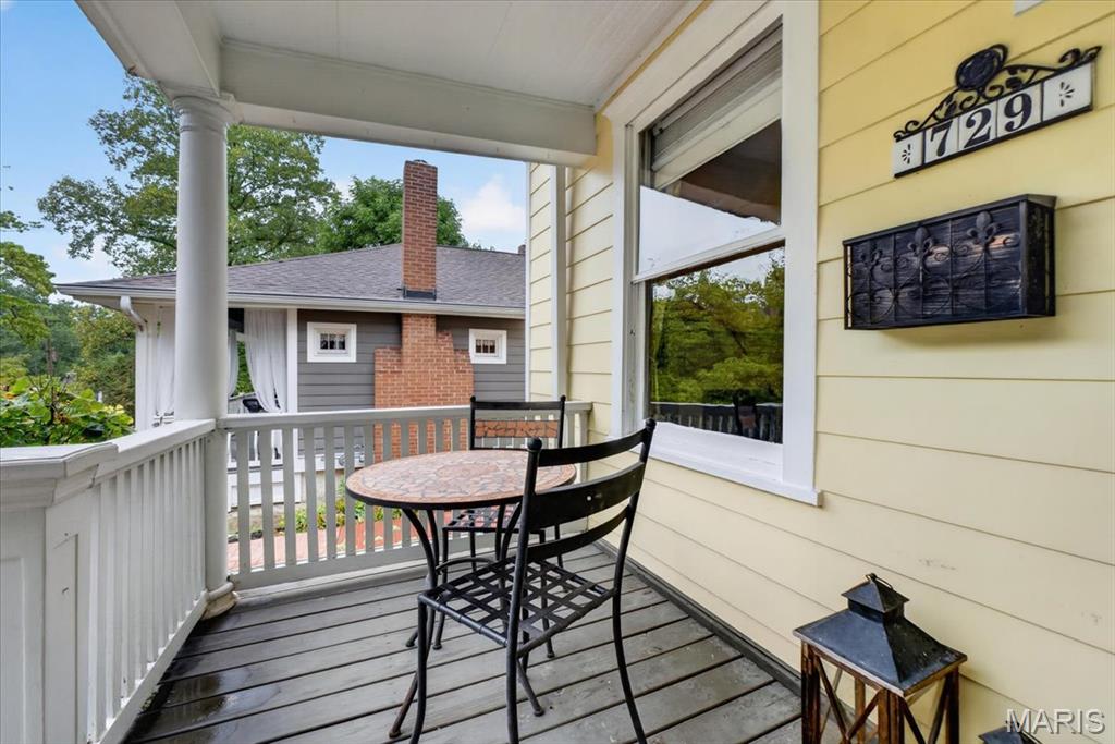 Tuxedo Park - Residential