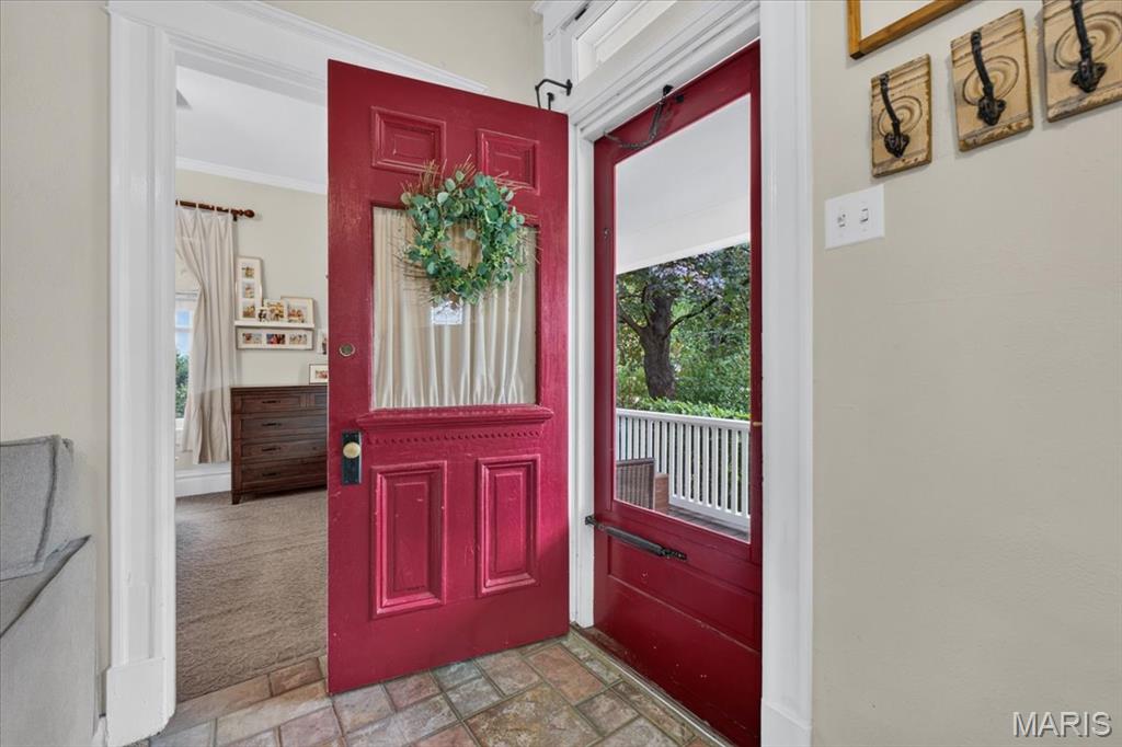 Tuxedo Park - Residential