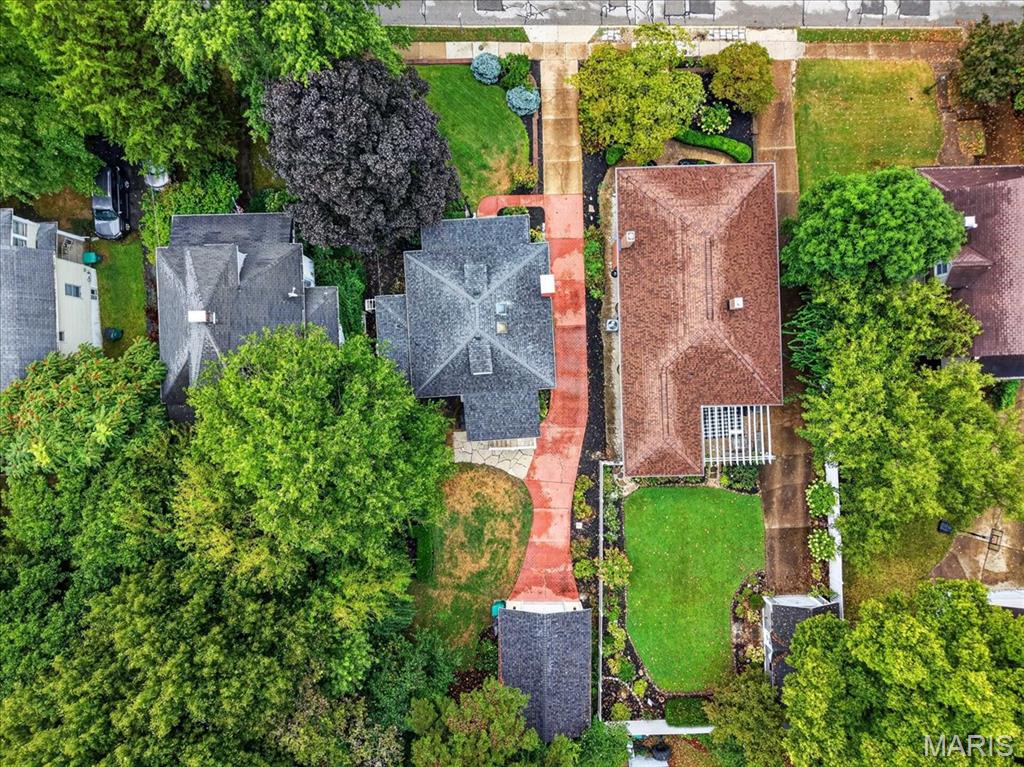 Tuxedo Park - Residential