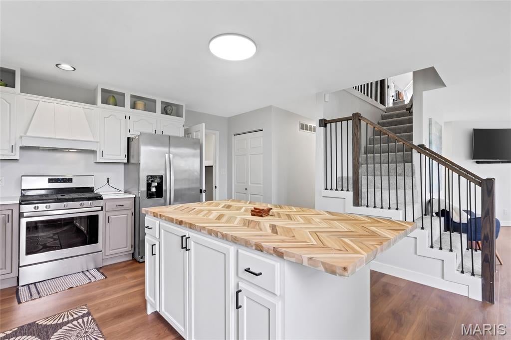 Ryan Mountain - Residential
