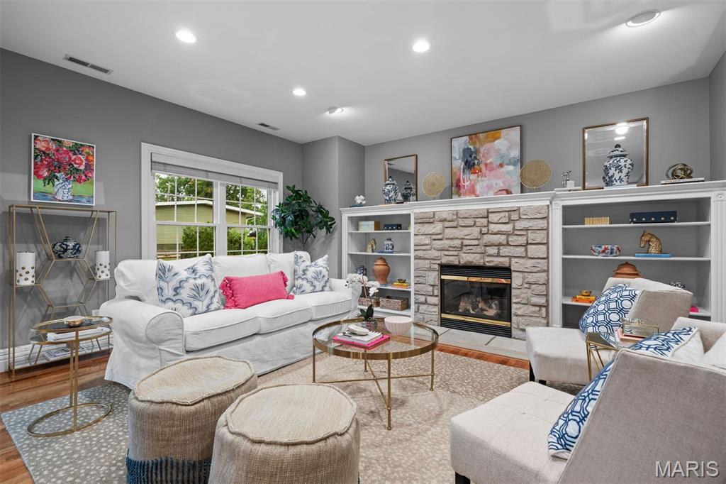 Manhattan Heights - Residential