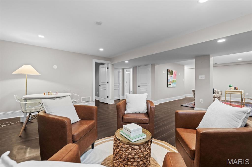 Manhattan Heights - Residential