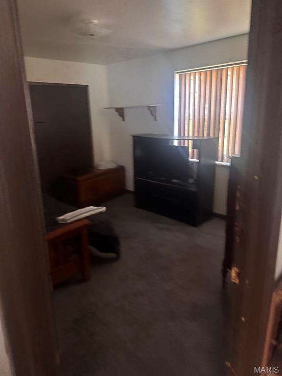 Colonial Woods Condo - Residential