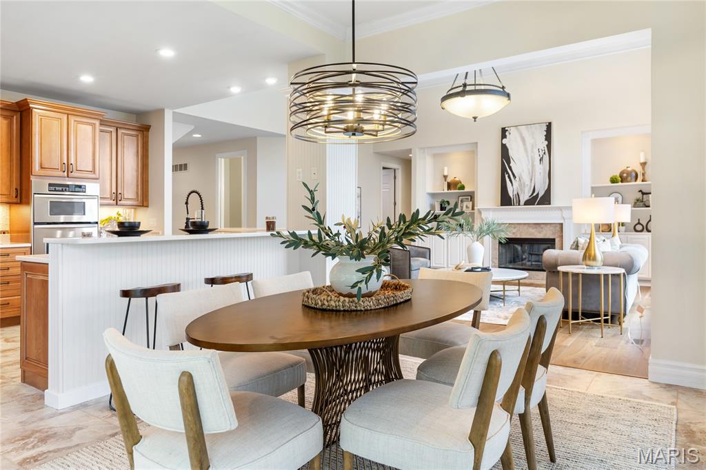 Villas At Meadowbrook The - Residential