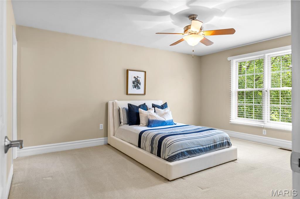 Villas At Meadowbrook The - Residential