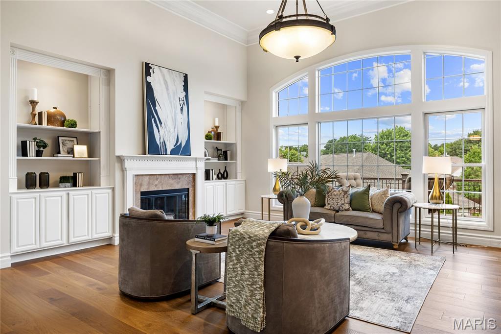 Villas At Meadowbrook The - Residential