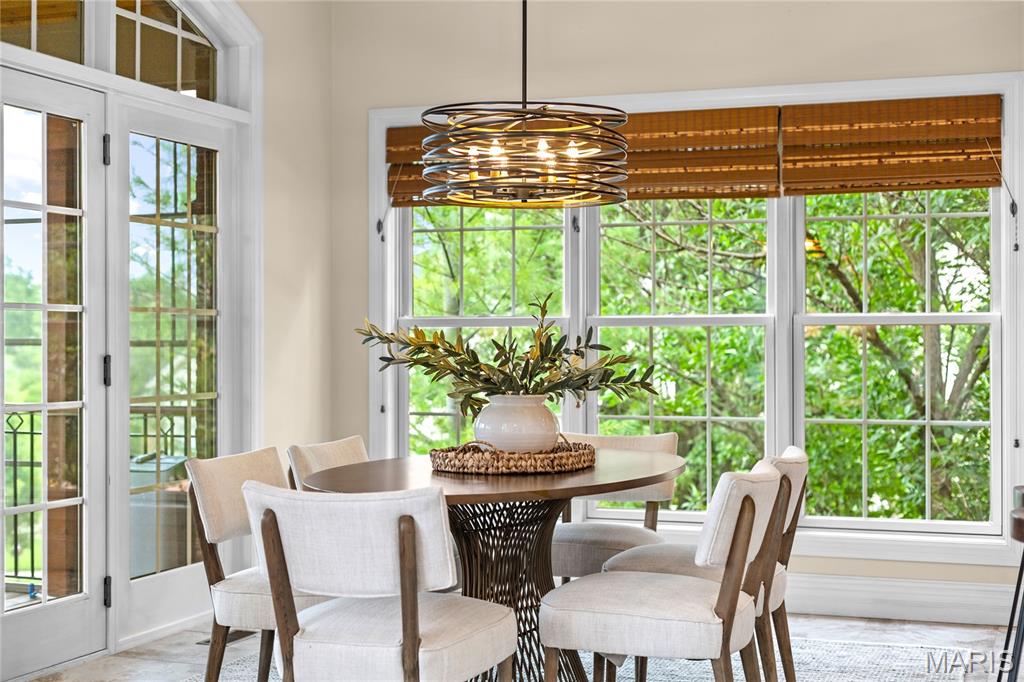 Villas At Meadowbrook The - Residential