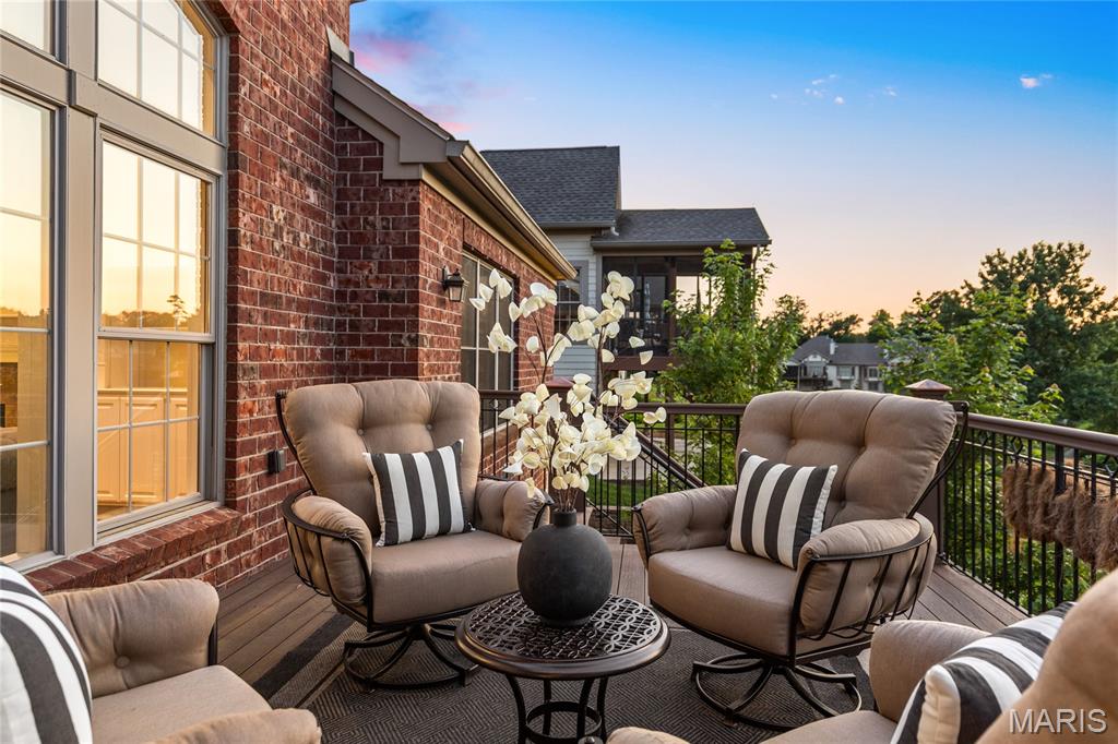 Villas At Meadowbrook The - Residential