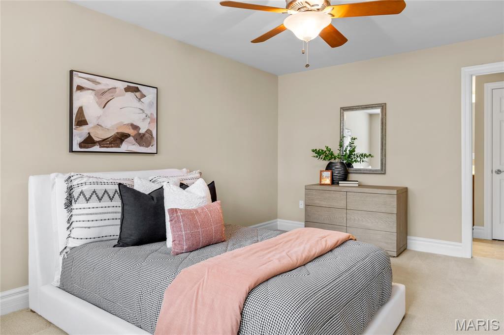 Villas At Meadowbrook The - Residential