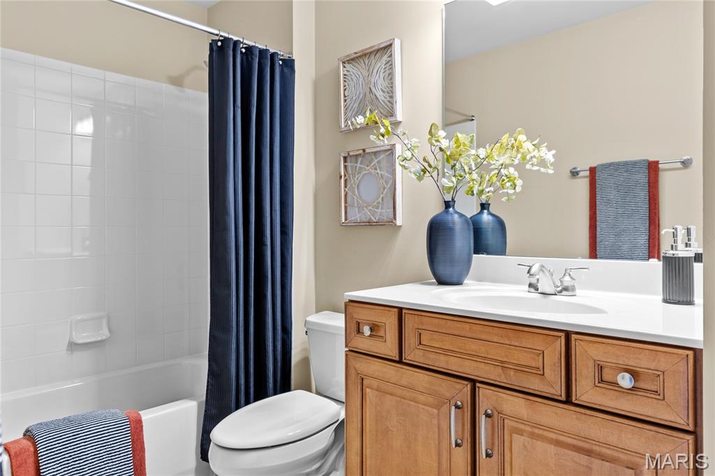 Villas At Meadowbrook The - Residential