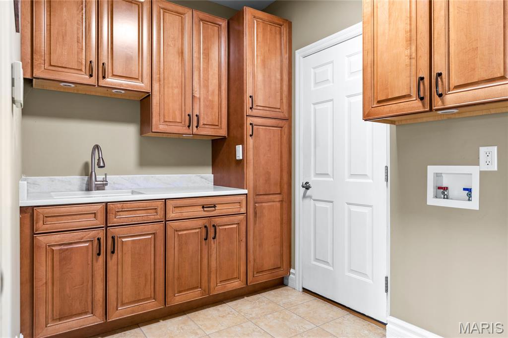 Villas At Meadowbrook The - Residential