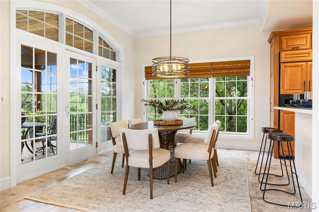Villas At Meadowbrook The - Residential