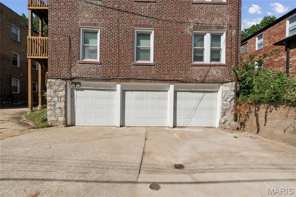 7532 Byron Place Condo - Residential
