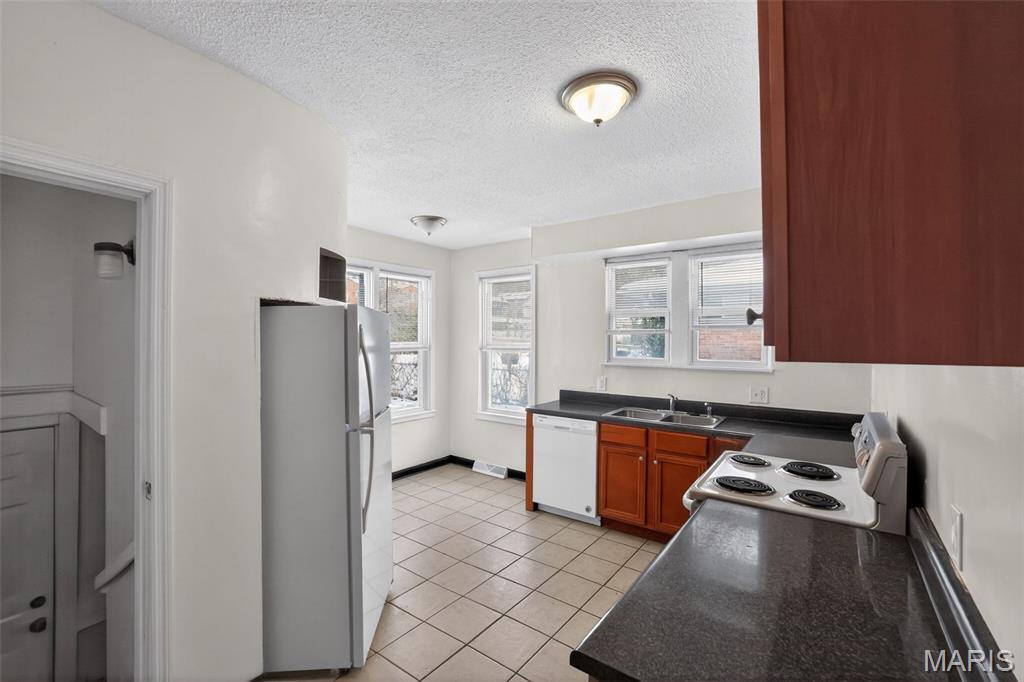 Vinita Park - Residential