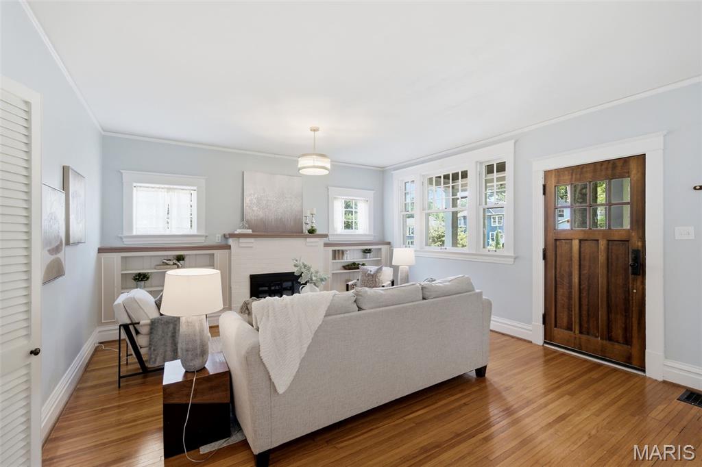 Elm Place - Residential