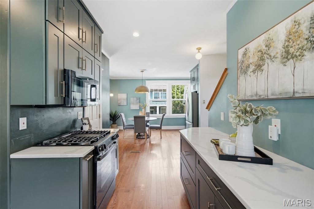 Elm Place - Residential